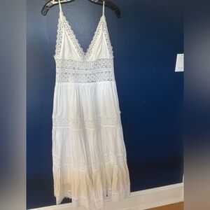 Aqua Women’s Summer Dress size M